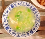 簡単☆キャベツと卵の中華スープ
